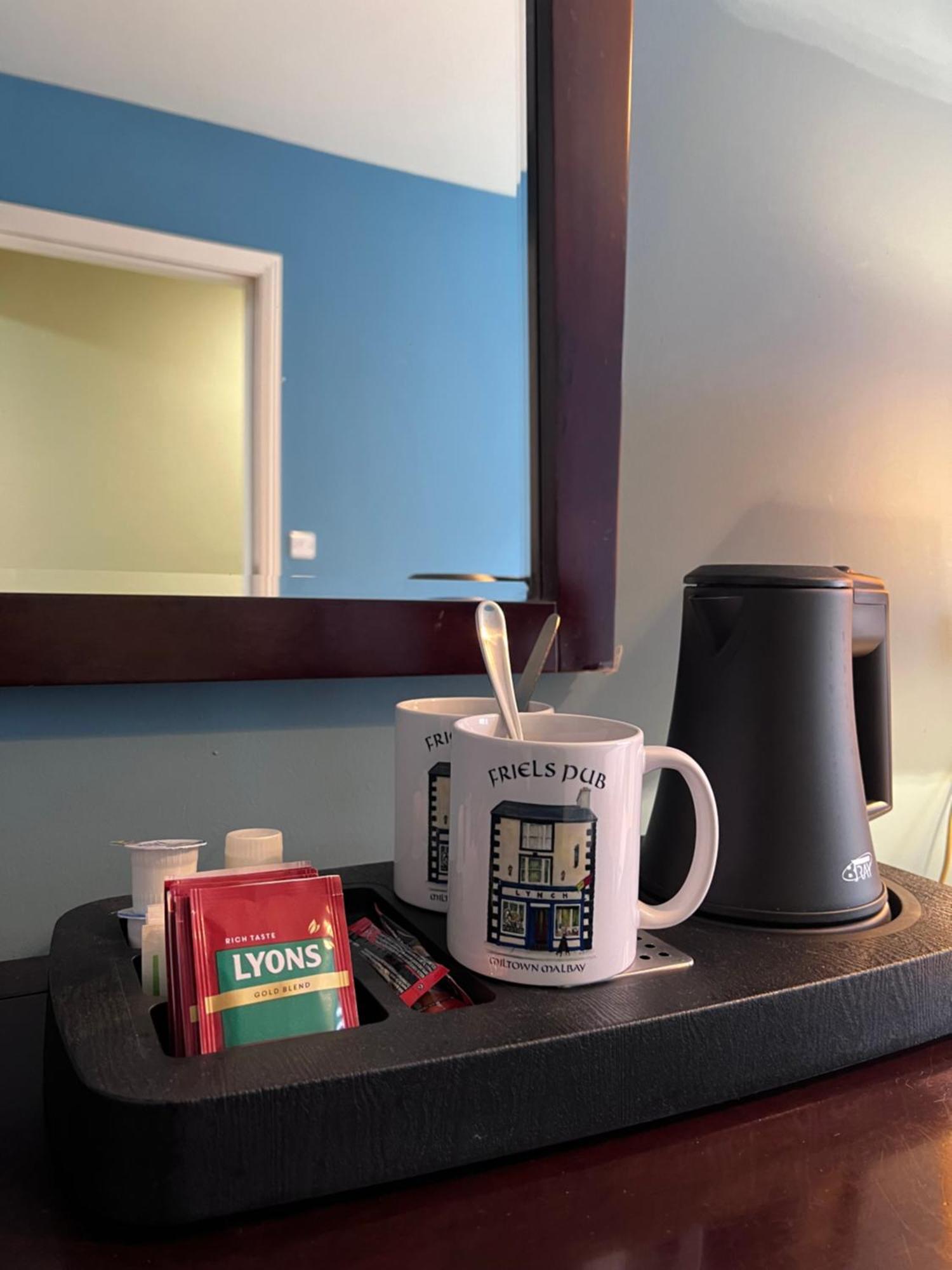 Bed and Breakfast The Townhouse Milltown Malbay Esterno foto