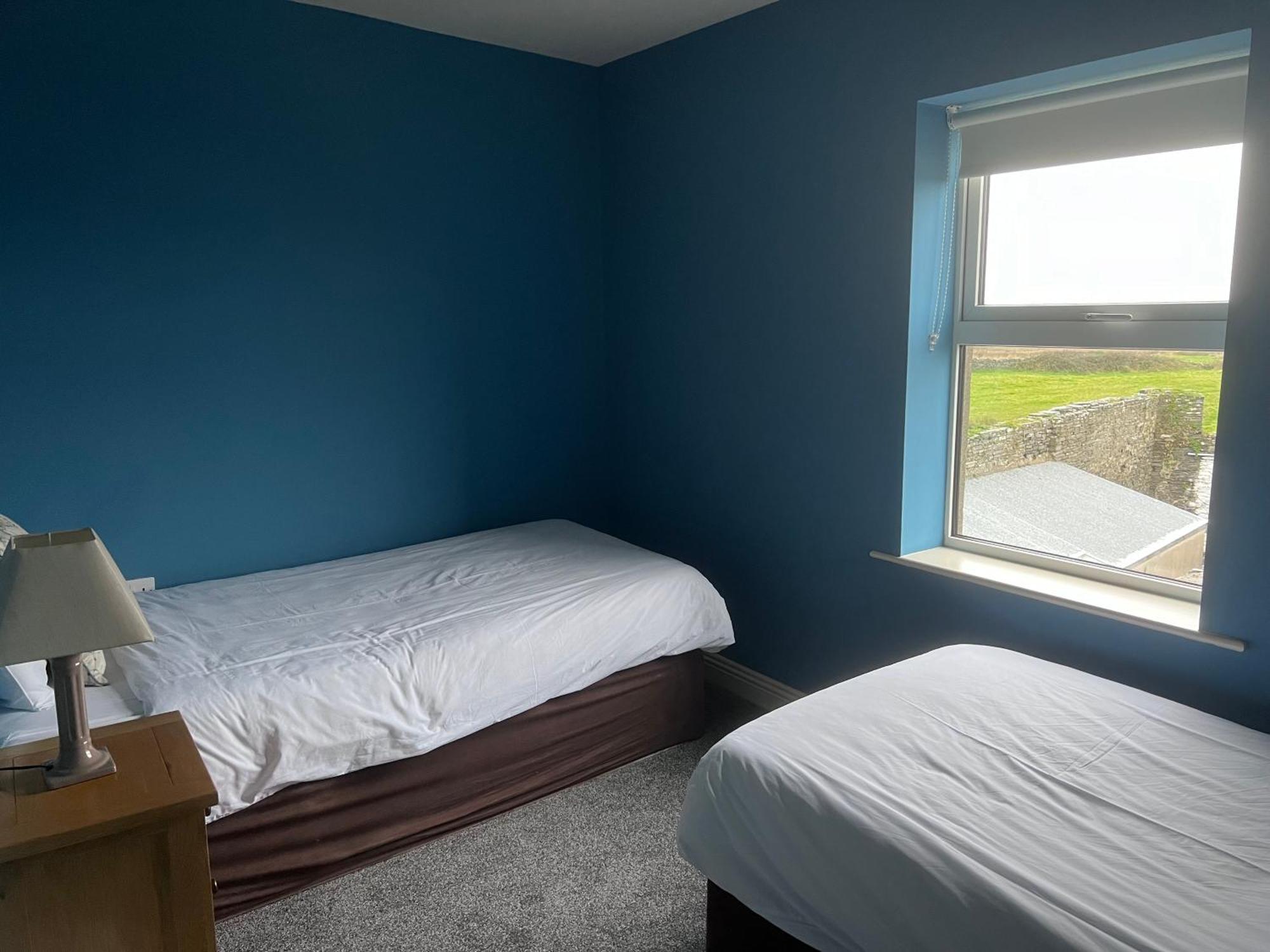 Bed and Breakfast The Townhouse Milltown Malbay Esterno foto