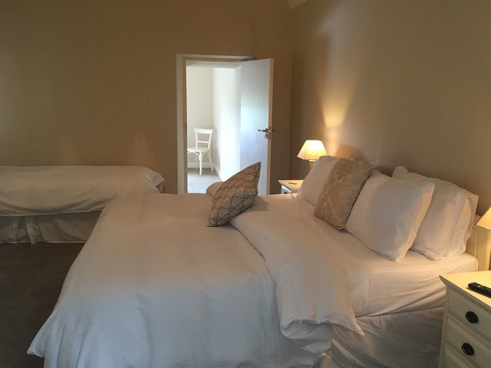 Bed and Breakfast The Townhouse Milltown Malbay Esterno foto